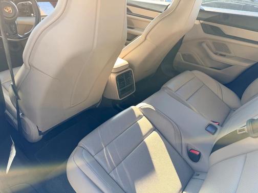 2021 Porsche Taycan Base