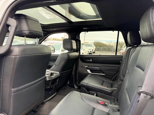 2025 Toyota Sequoia Platinum