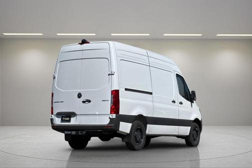 2025 Mercedes-Benz Sprinter 2500 Standard Roof