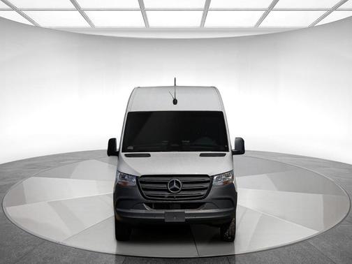 2025 Mercedes-Benz Sprinter 2500 Standard Roof