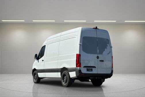 2025 Mercedes-Benz Sprinter 2500 Standard Roof