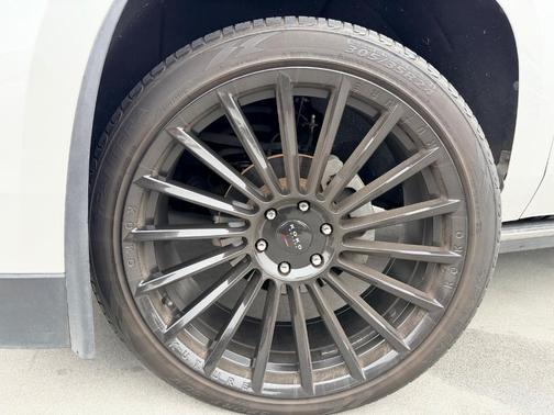 2019 Cadillac Escalade ESV Platinum