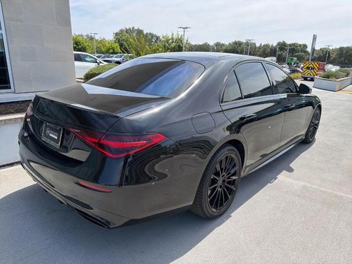 Obsidian Black Metallic 2022 Mercedes-Benz S-Class S 580 4MATIC