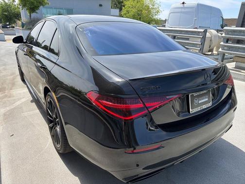 Obsidian Black Metallic 2022 Mercedes-Benz S-Class S 580 4MATIC