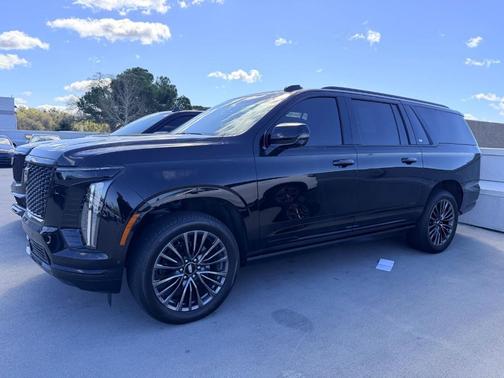 2025 Cadillac Escalade ESV Sport Platinum