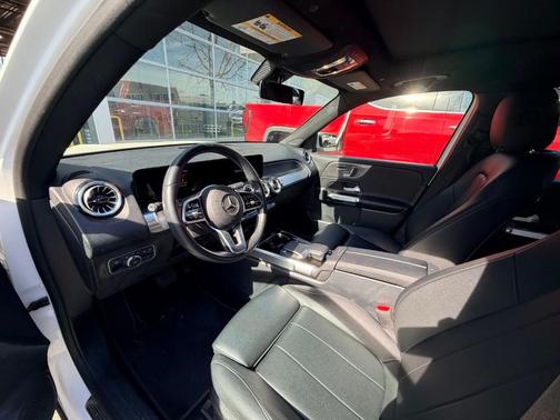 2022 Mercedes-Benz GLB 250 Base 4MATIC