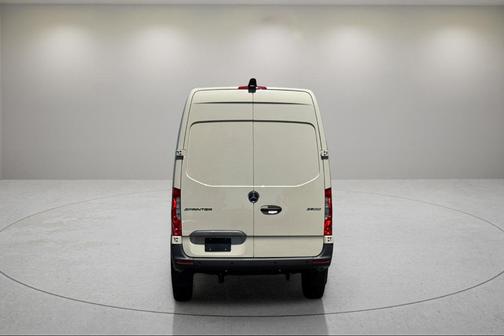 2025 Mercedes-Benz Sprinter 2500 Standard Roof
