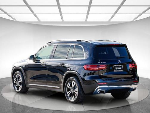 2025 Mercedes-Benz GLB 250 Base