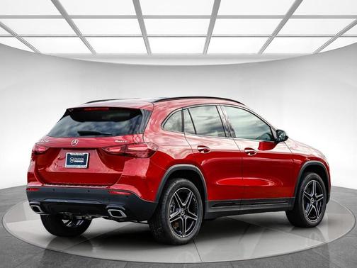 2026 Mercedes-Benz GLA 250 Base 4MATIC