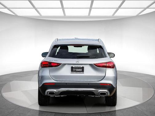 2025 Mercedes-Benz GLA 250 Base