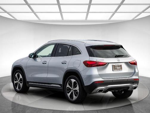 2025 Mercedes-Benz GLA 250 Base