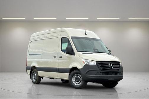 2025 Mercedes-Benz Sprinter 2500 Standard Roof