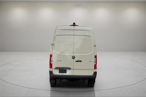 2025 Mercedes-Benz Sprinter 2500 Standard Roof
