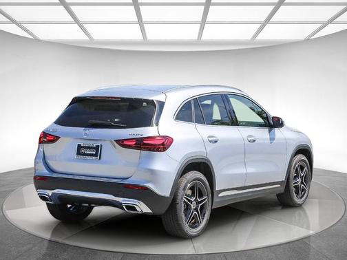 Silver Metallic 2026 Mercedes-Benz GLA 250 Base 4MATIC