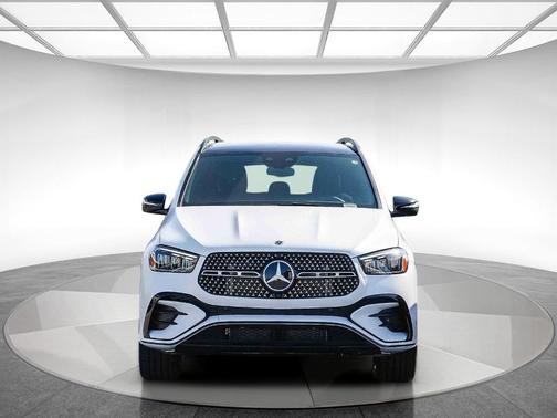 Moon 2026 Mercedes-Benz GLE 450 4MATIC