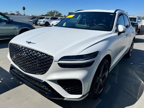 2024 Genesis GV70 2.5T