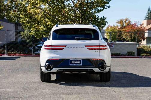 2024 Genesis GV70 2.5T