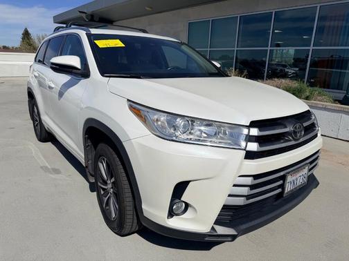 2017 Toyota Highlander XLE