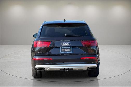2019 Audi Q7 55 Premium Plus