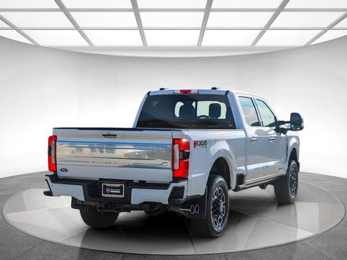 2024 Ford F-350 Platinum