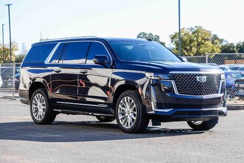 2022 Cadillac Escalade ESV Luxury
