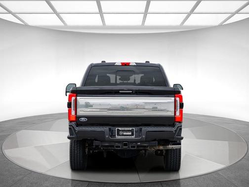 2024 Ford F-350 Platinum