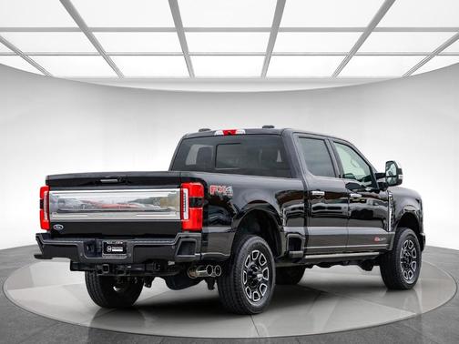 2024 Ford F-350 Platinum