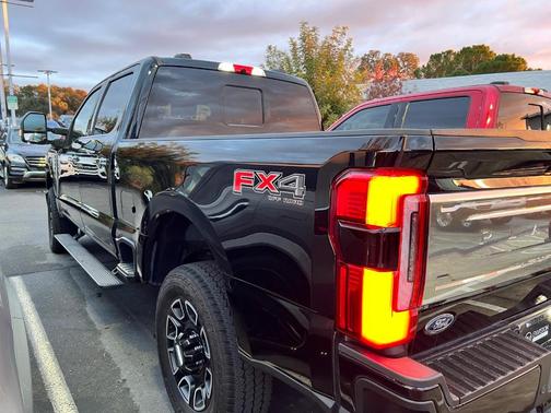 2024 Ford F-350 Platinum