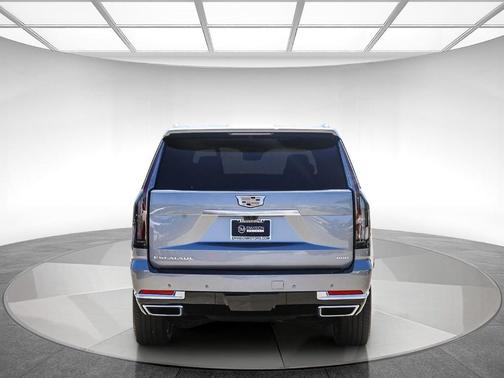 Silver Metallic 2025 Cadillac Escalade ESV Premium Luxury