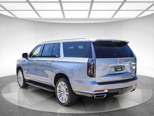 Silver Metallic 2025 Cadillac Escalade ESV Premium Luxury
