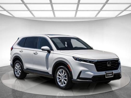 Platinum White Pearl 2026 Honda CR-V EX