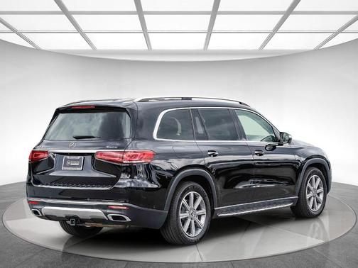 Black 2023 Mercedes-Benz GLS 450 4MATIC