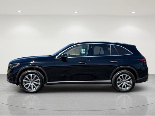 Black 2026 Mercedes-Benz GLC 300 Base 4MATIC