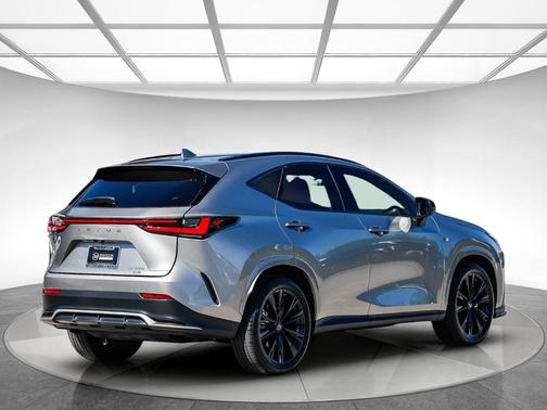 Atomic Silver 2024 Lexus NX 350 F SPORT Handling