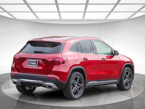 MANUFAKTUR PATA 2026 Mercedes-Benz GLA 250 Base