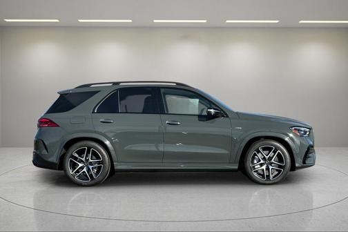 2025 Mercedes-Benz AMG GLE 53 Base