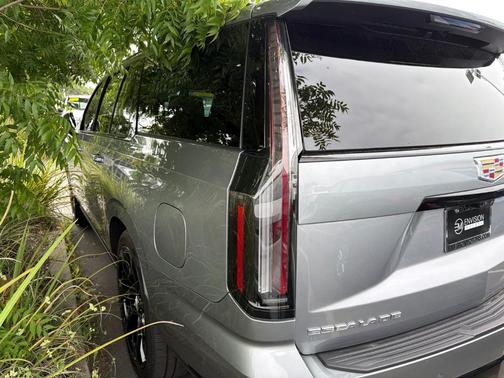 Silver Metallic 2025 Cadillac Escalade ESV Sport Platinum