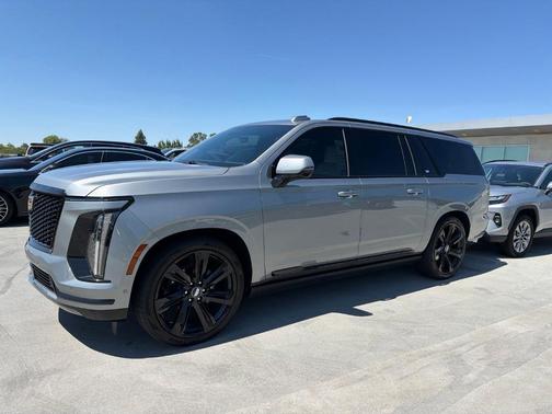 Silver Metallic 2025 Cadillac Escalade ESV Sport Platinum