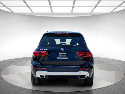 Midnight Black 2026 Mercedes-Benz GLB 250 Base