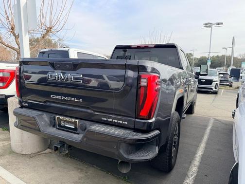 2024 GMC Sierra 2500 Denali Ultimate