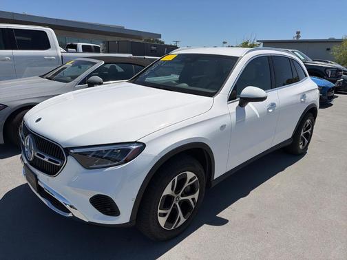 Polar White 2025 Mercedes-Benz GLC 350e Base 4MATIC