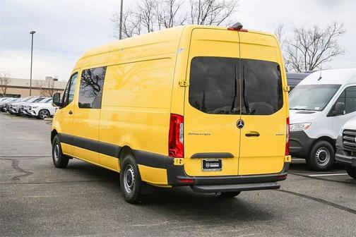 2024 Mercedes-Benz Sprinter 2500 170 WB