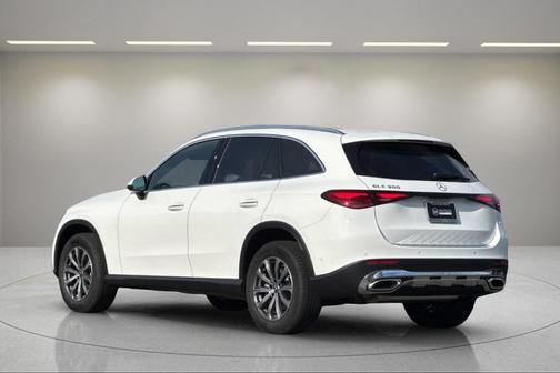 2025 Mercedes-Benz GLC 300 Base