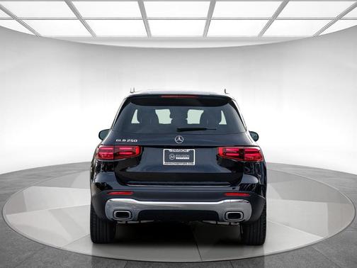 Midnight Black 2026 Mercedes-Benz GLB 250 Base
