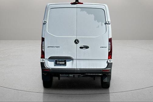2024 Mercedes-Benz Sprinter 2500 Standard Roof