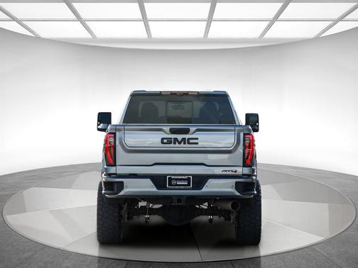 2025 GMC Sierra 2500 AT4
