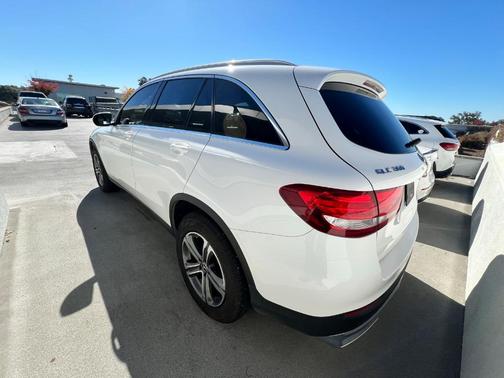 2019 Mercedes-Benz GLC 300 Base 4MATIC
