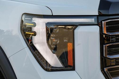 2025 GMC Sierra 2500 AT4X