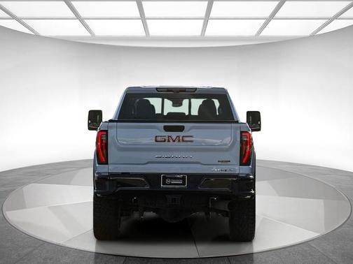 2025 GMC Sierra 2500 AT4X