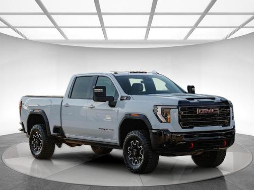 2025 GMC Sierra 2500 AT4X